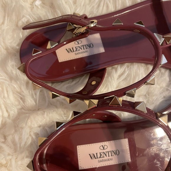 Valentino Rockstud Sandal - Picture 5 of 5